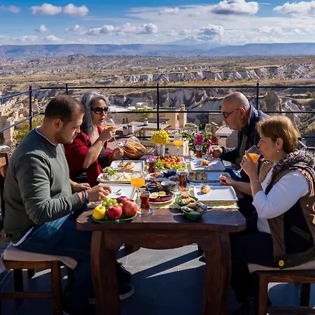 Peristyle Cave Cappadocia- Special Class Hotel *