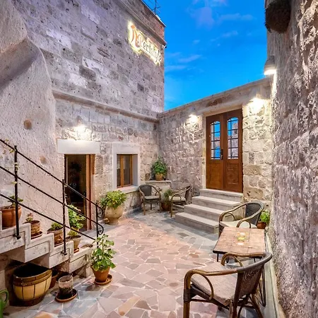 Peristyle Cave Cappadocia- Special Class Hotel