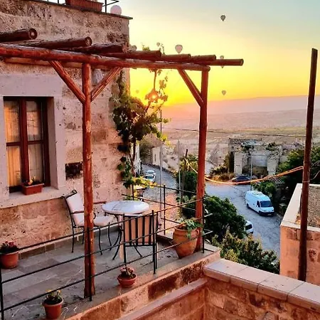 Peristyle Cave Cappadocia- Special Class * 乌奇希萨尔