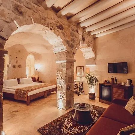 Peristyle Cave Cappadocia- Special Class Hotel Uchisar