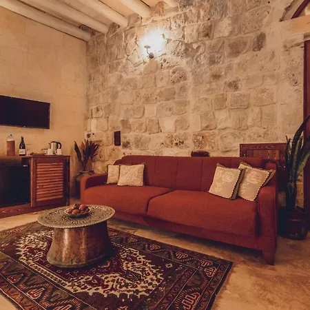 Peristyle Cave Cappadocia- Special Class Hotel Uchisar