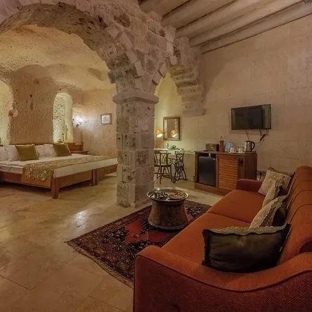 Peristyle Cave Cappadocia- Special Class Hotel Uchisar