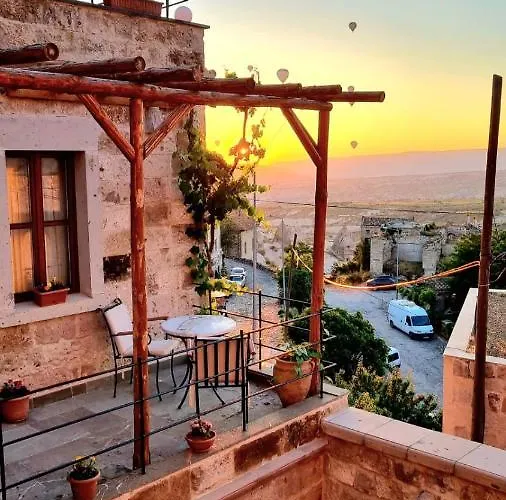 Peristyle Cave Cappadocia- Special Class * Uçhisar
