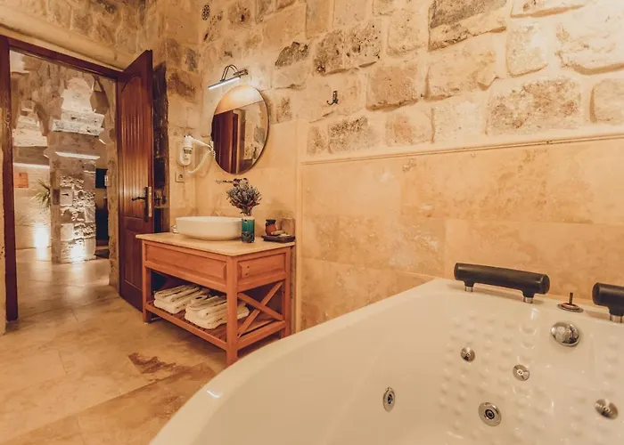 Peristyle Cave Cappadocia- Special Class Hotel Uçhisar