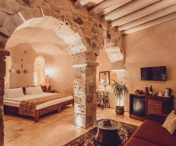 Peristyle Cave Cappadocia- Special Class Hotel Uçhisar