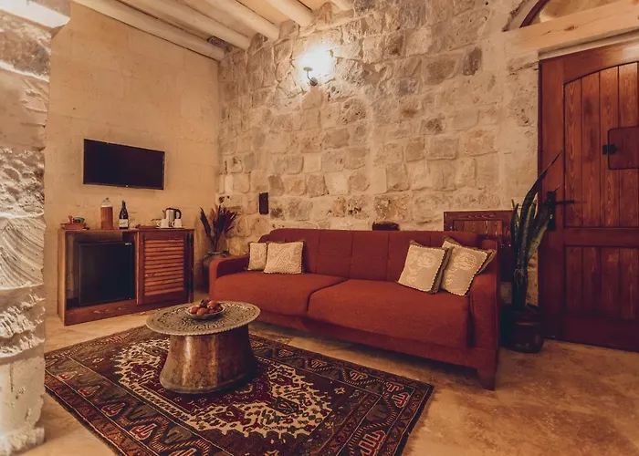 Peristyle Cave Cappadocia- Special Class Hotel Uçhisar