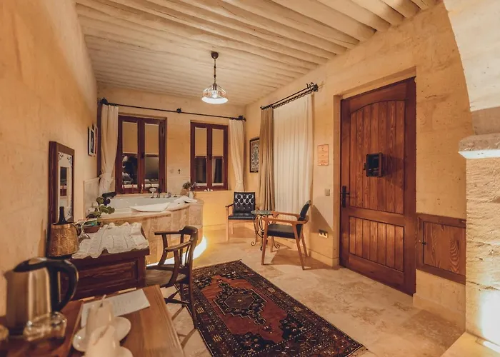 Peristyle Cave Cappadocia- Special Class *